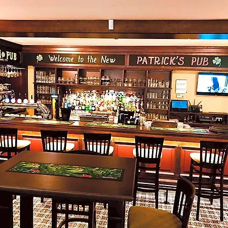 Patrick's Pub *