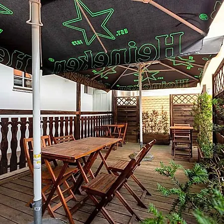 Patrick's Pub Szálloda Maribor